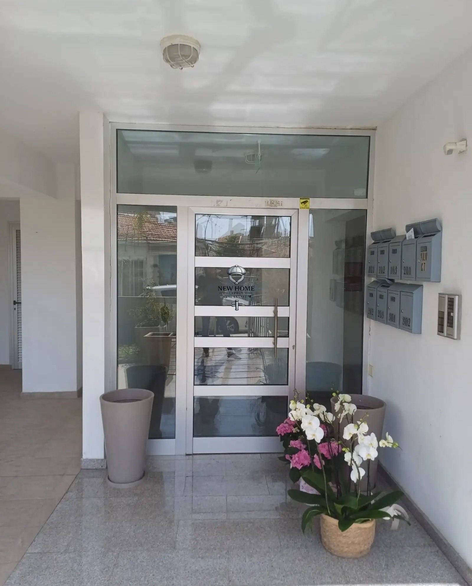 Apartment, 2 bedrooms — 9