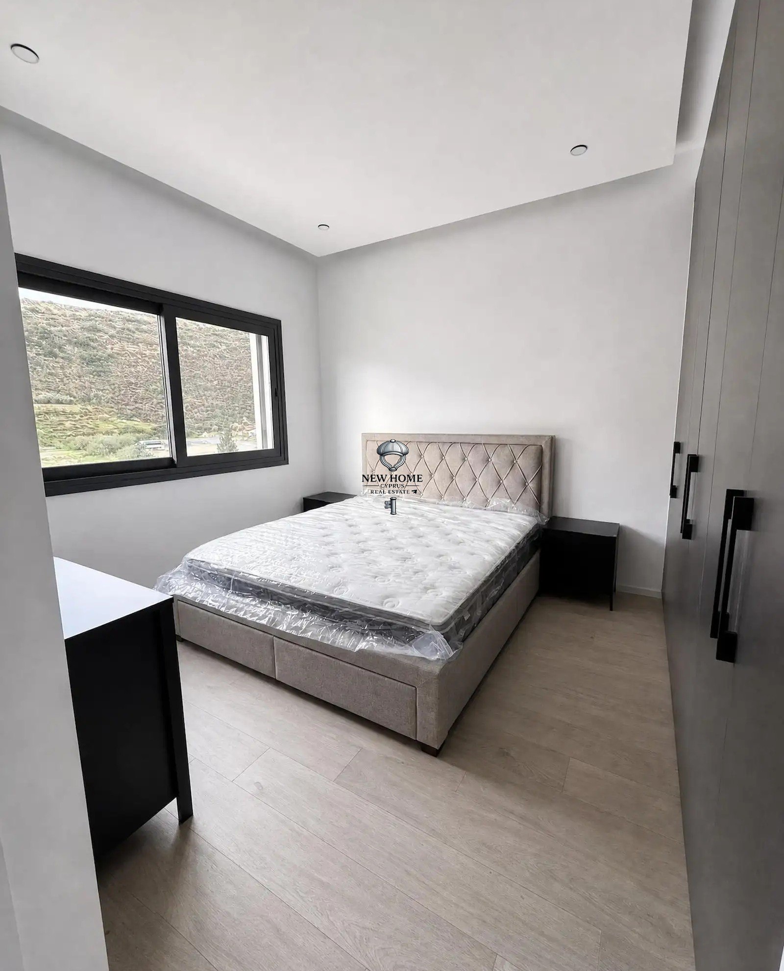 Penthouse, 3 bedrooms — 4