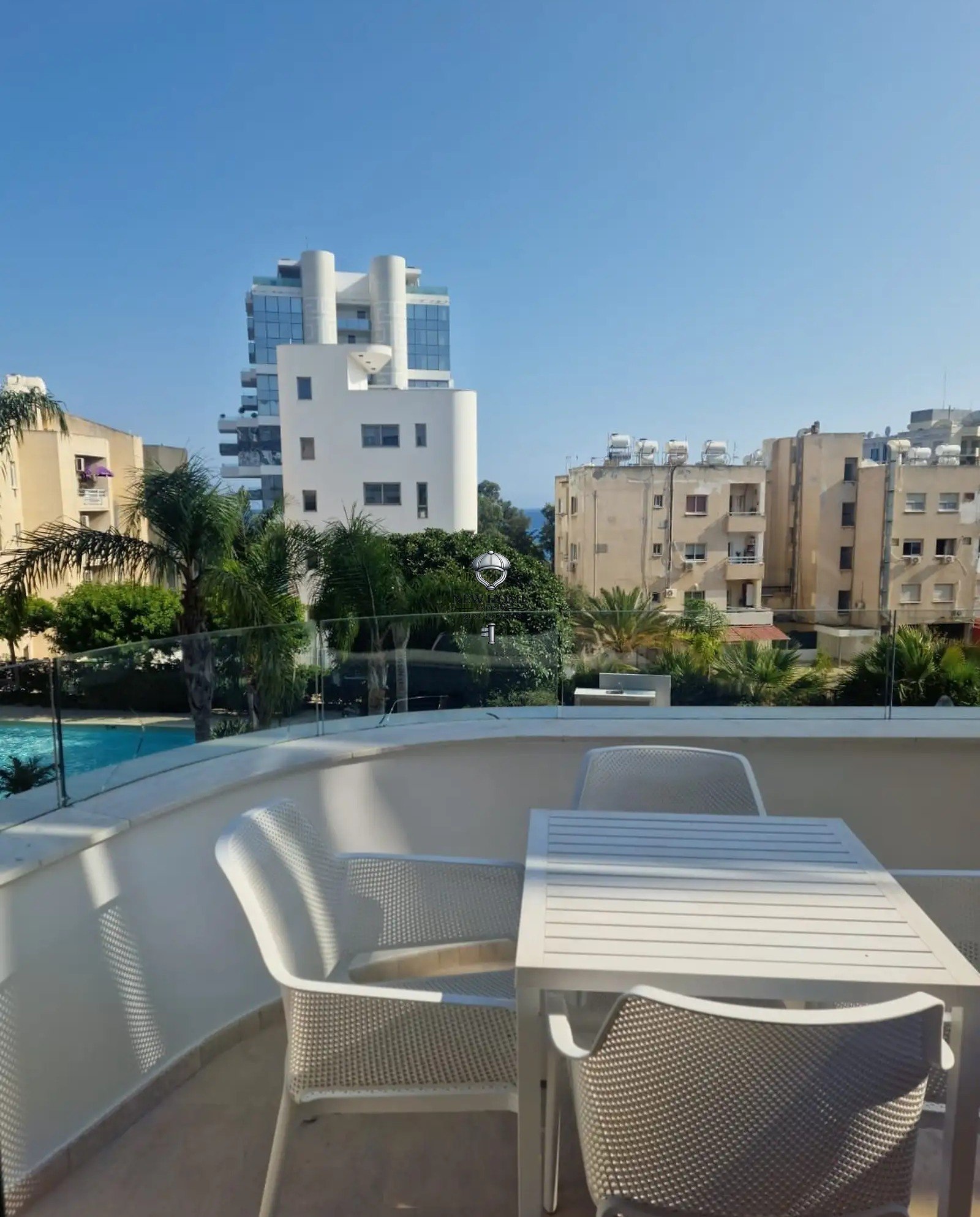 Apartment, 3 bedrooms — 2