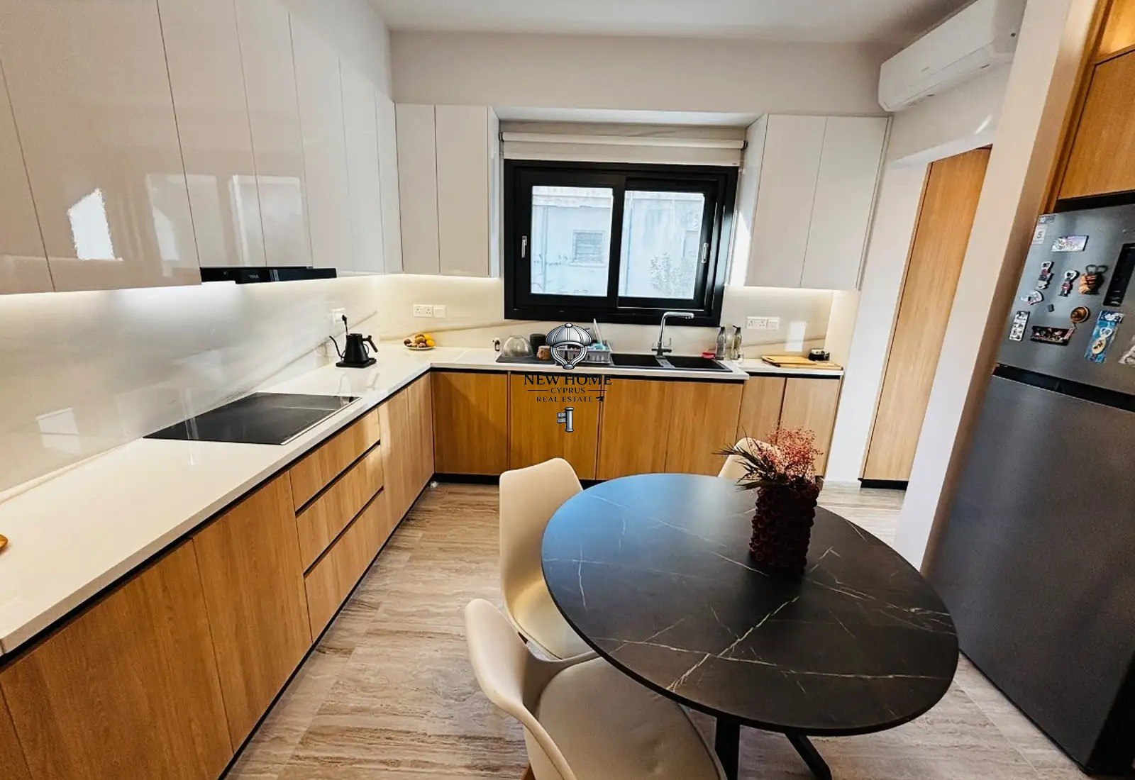 House, 3 bedrooms — 2