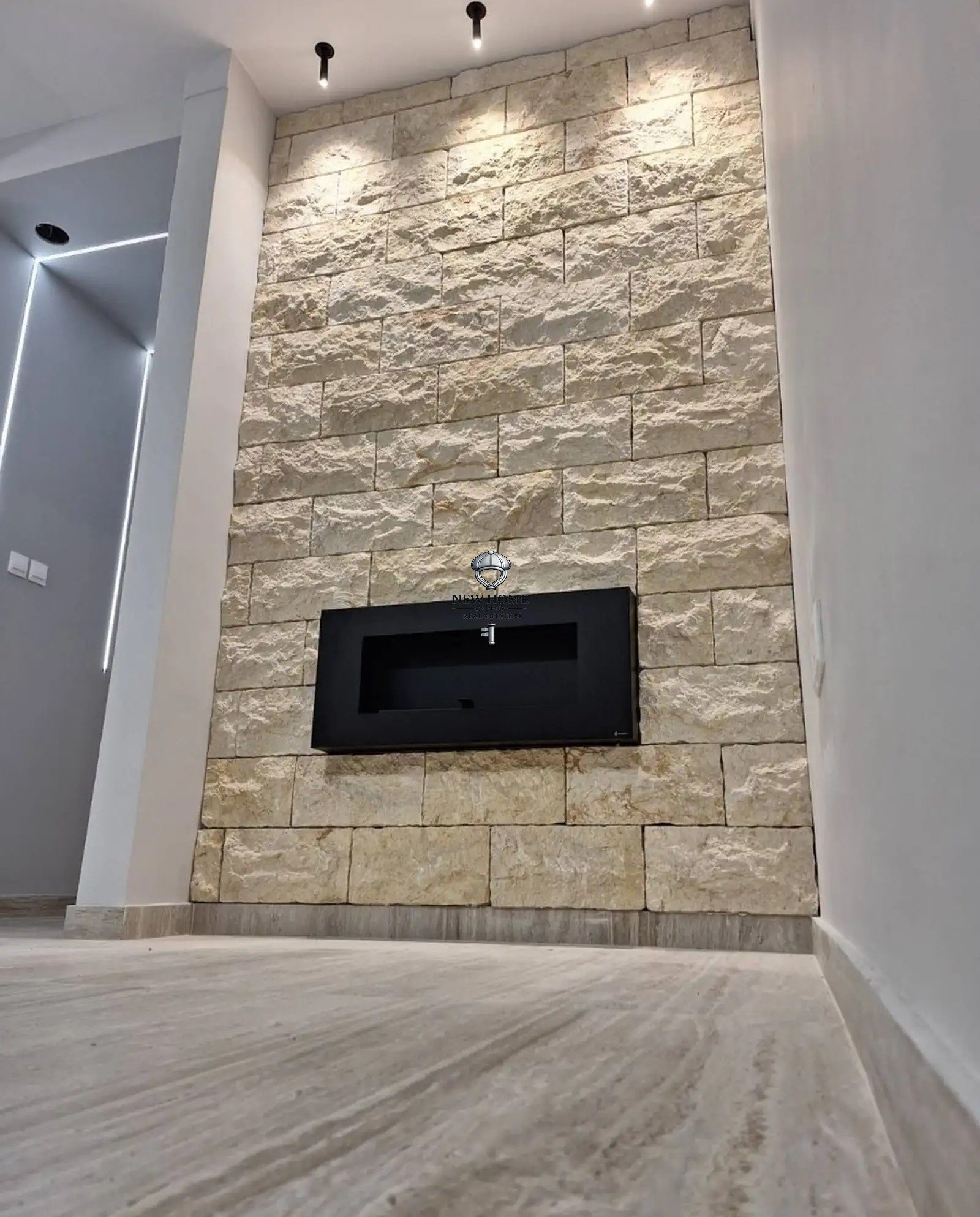 House, 3 bedrooms — 9