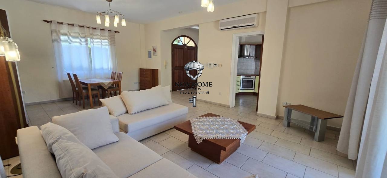 House, 4 bedrooms — 8