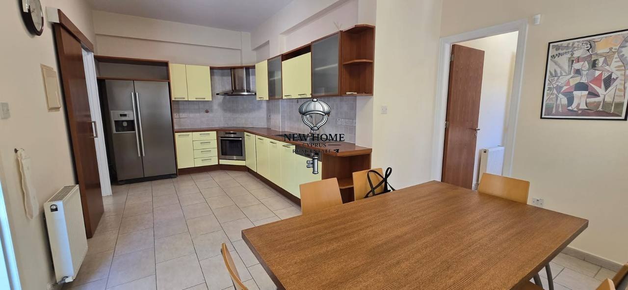 House, 4 bedrooms — 9