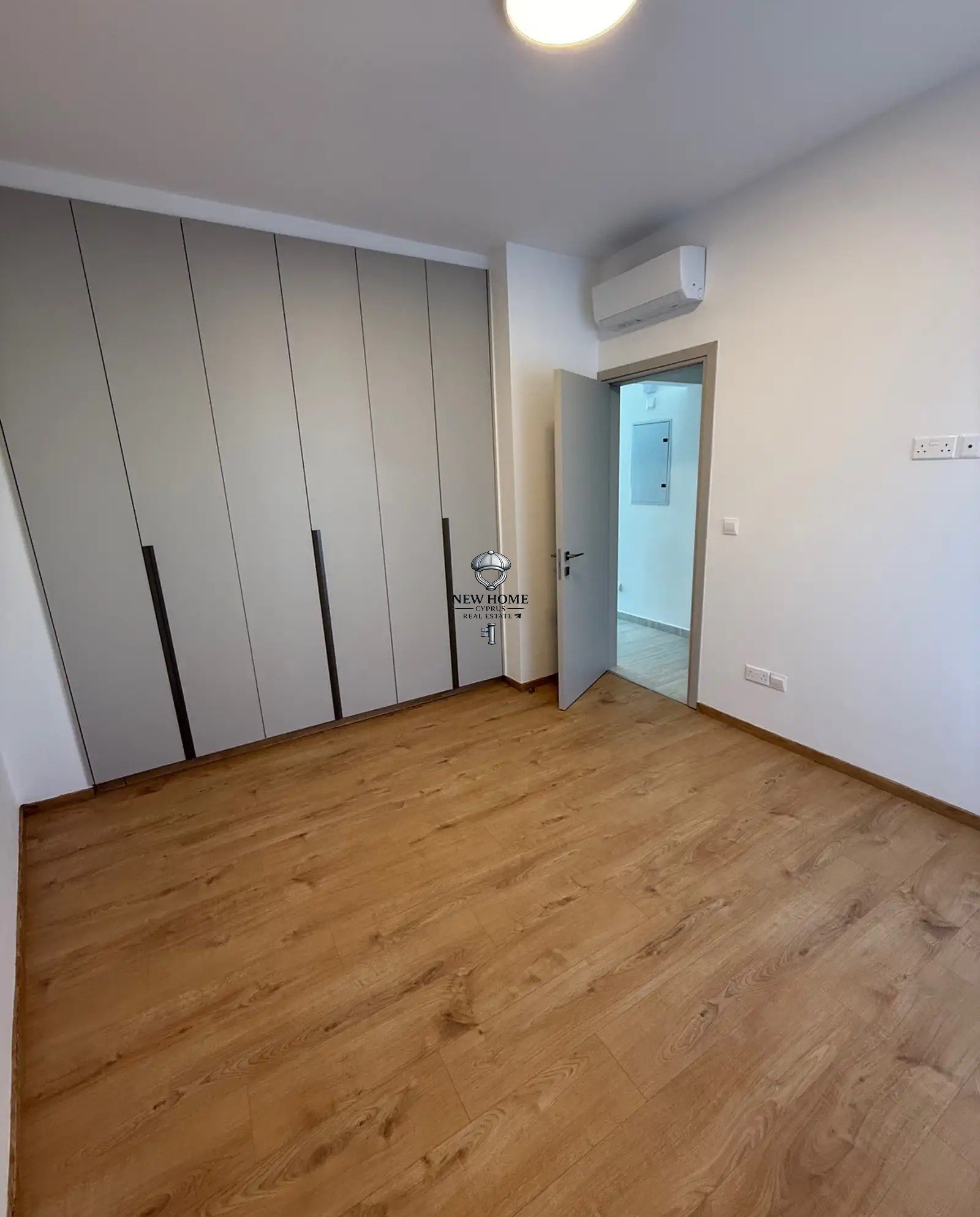 Apartment, 2 bedrooms — 6