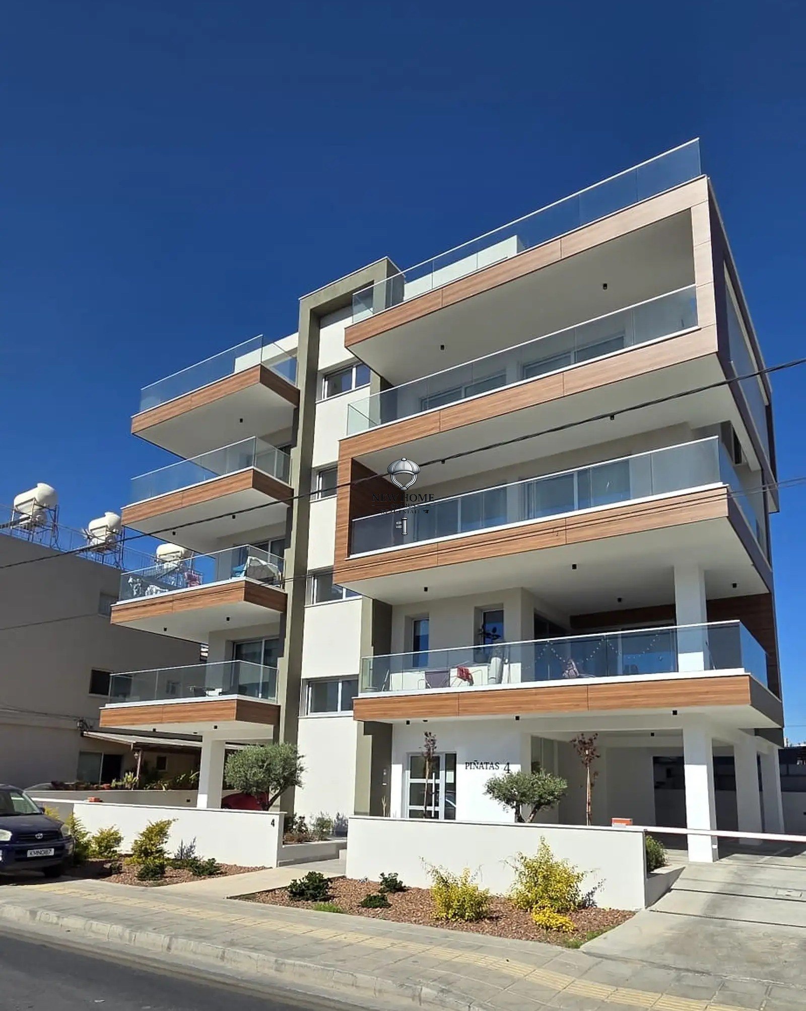 Penthouse, 2 bedrooms — 4