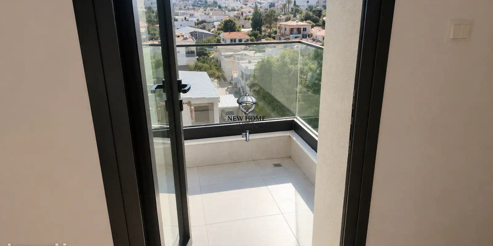 Apartment, 2 bedrooms — 4