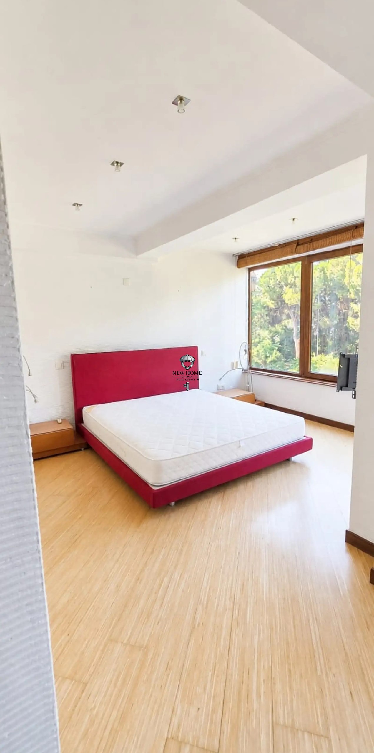 Apartment, 4 bedrooms — 3