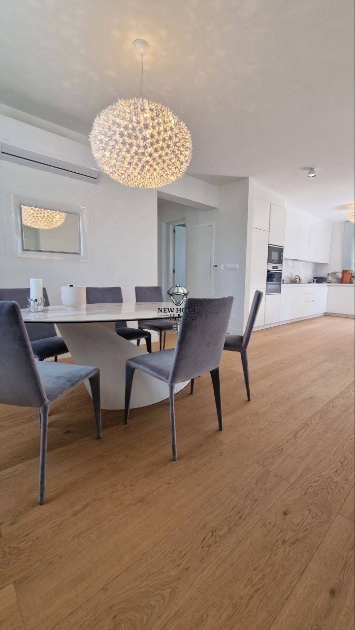 House, 3 bedrooms — 5