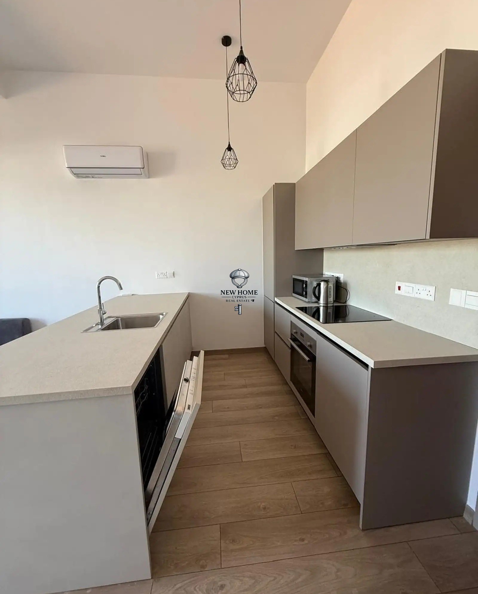 Квартира, 1 комната — 8