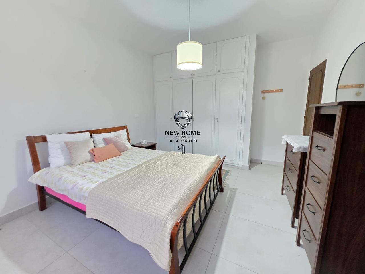 House, 2 bedrooms — 2