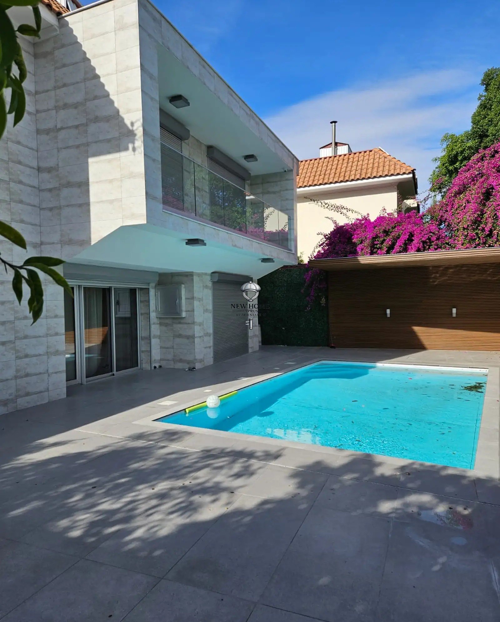 Villa, 5 bedrooms — 5