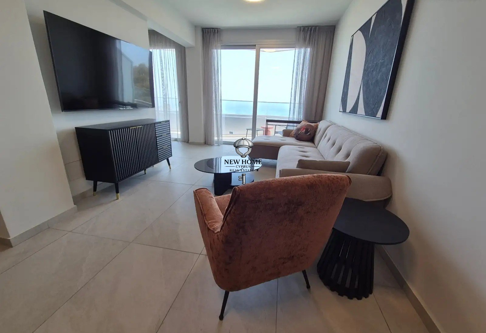 Apartment, 3 bedrooms — 2