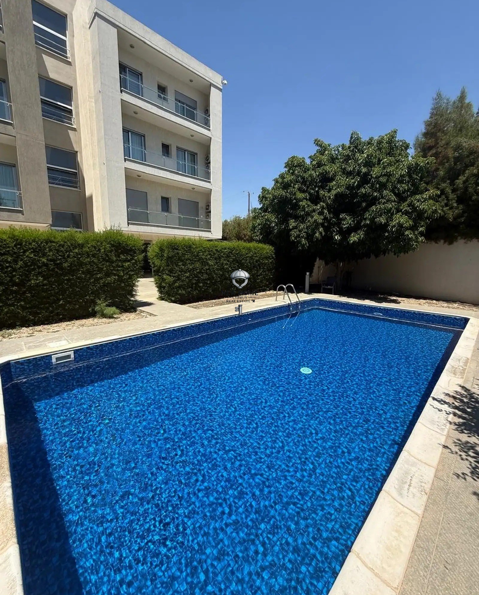 Apartment, 2 bedrooms — 8