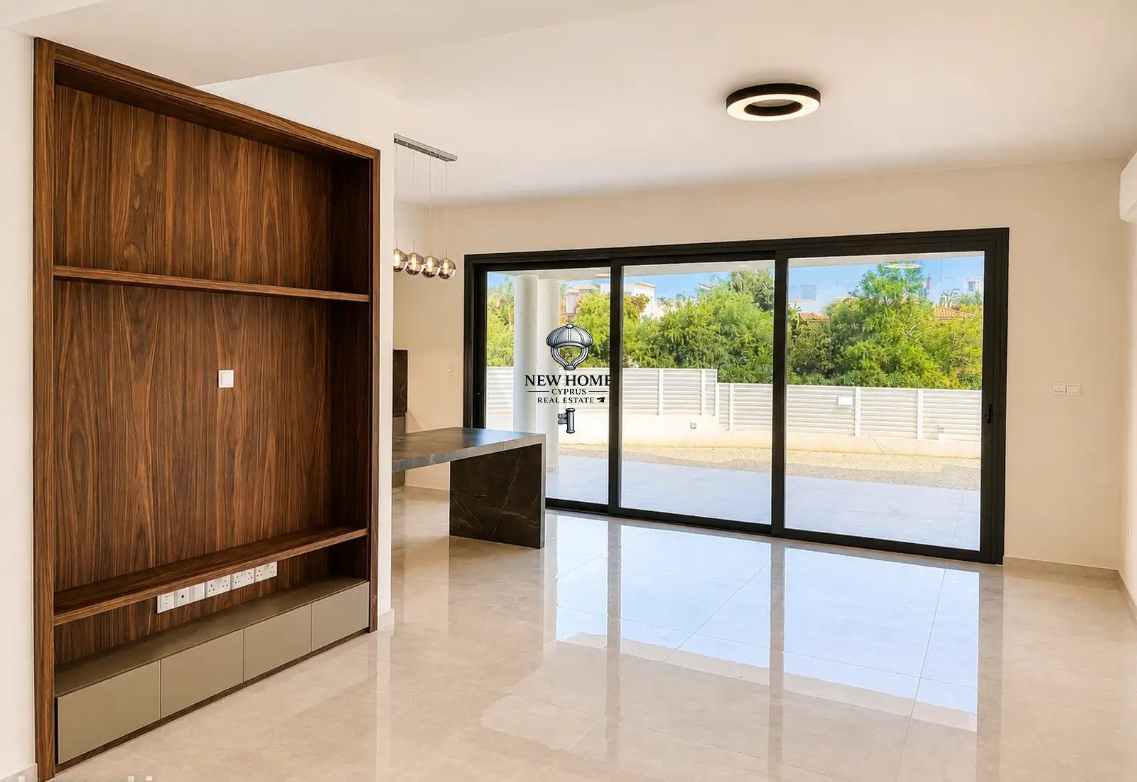 House, 4 bedrooms — 5