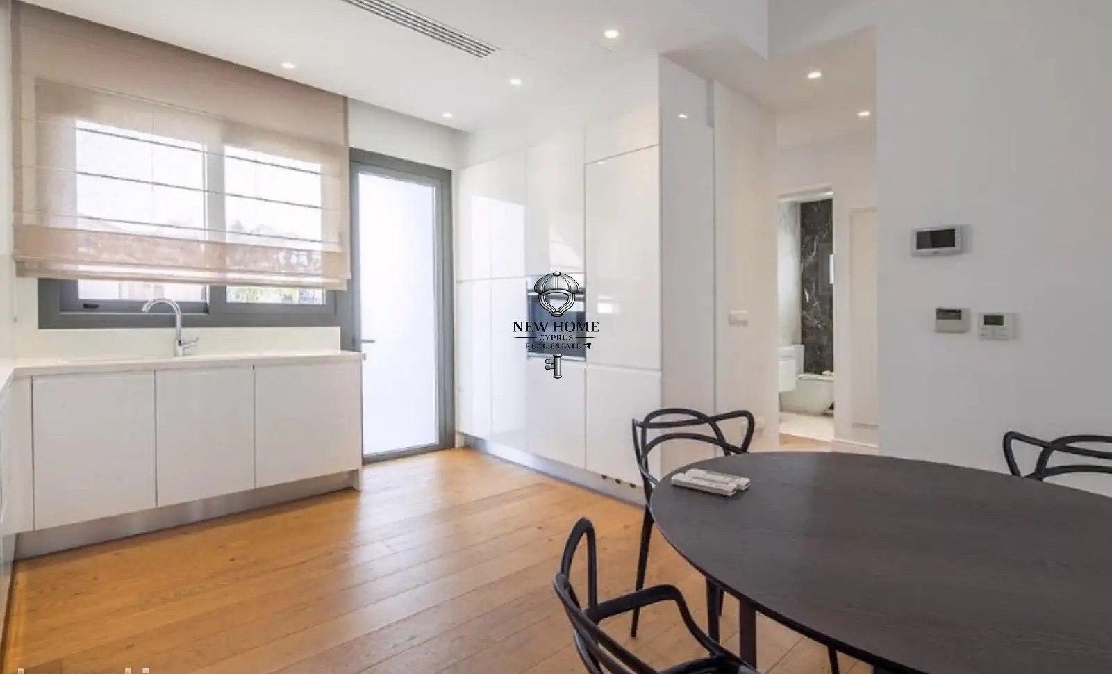 Apartment, 2 bedrooms — 4