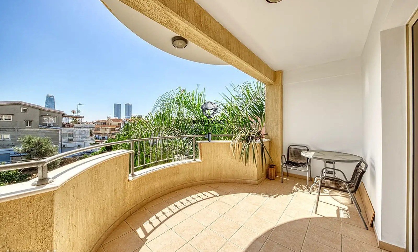 Apartment, 2 bedrooms — 4