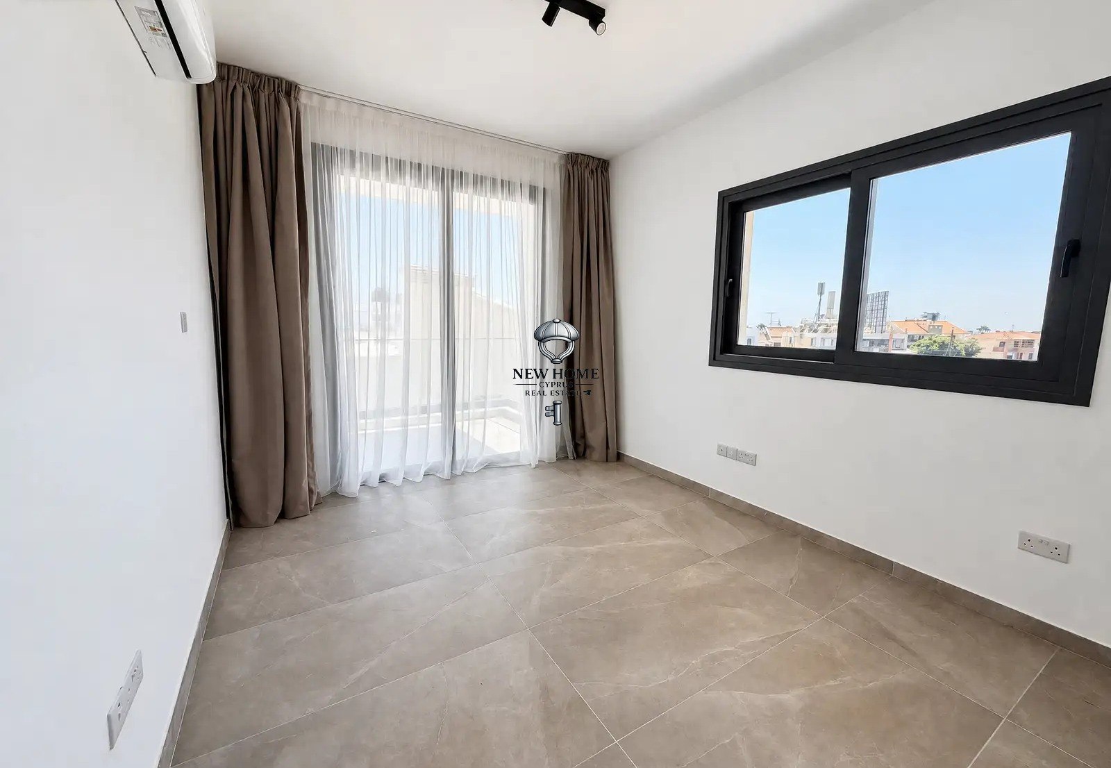 Apartment, 2 bedrooms — 4