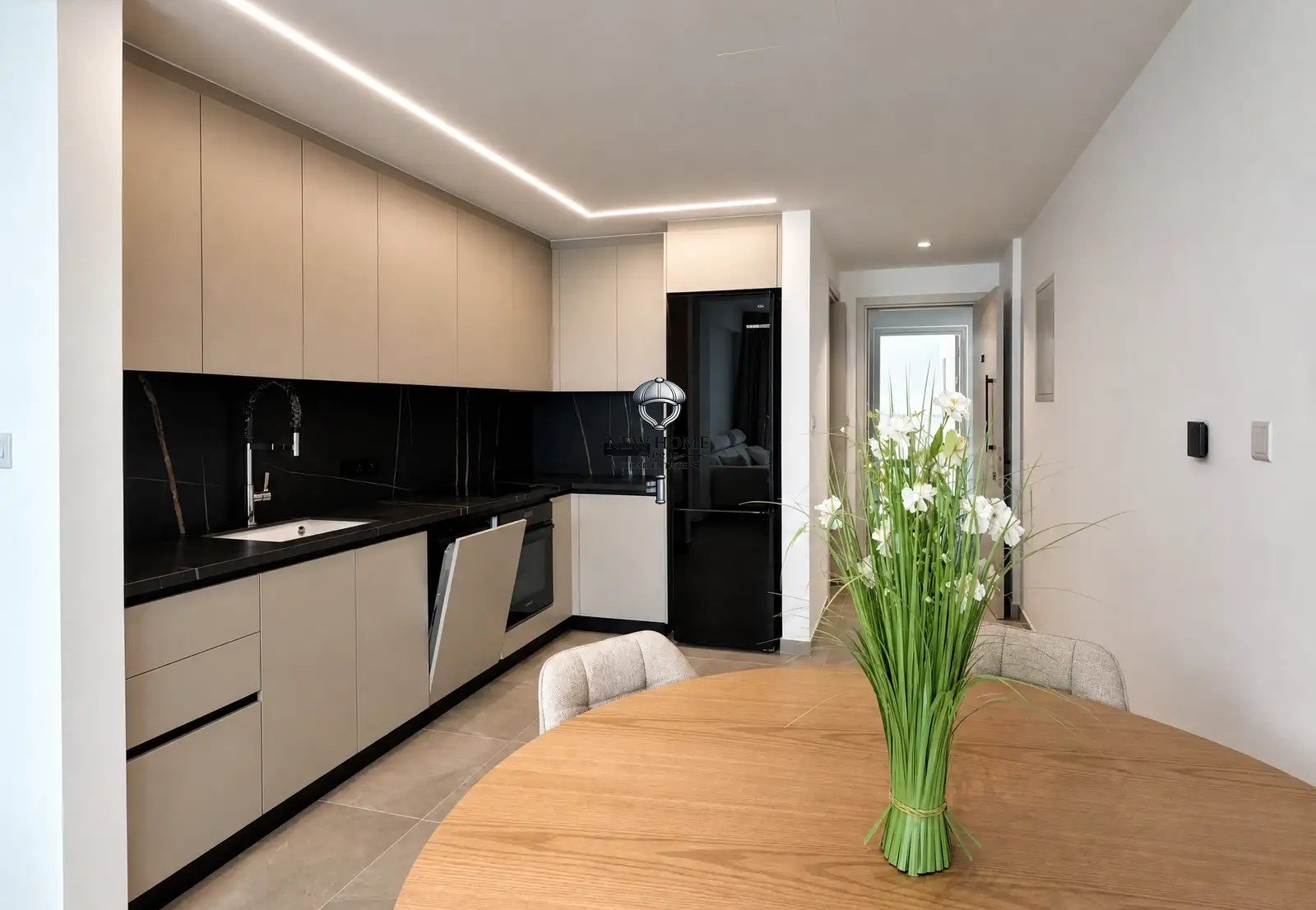 Apartment, 2 bedrooms — 5