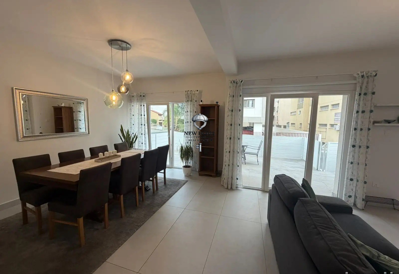 House, 2 bedrooms — 4