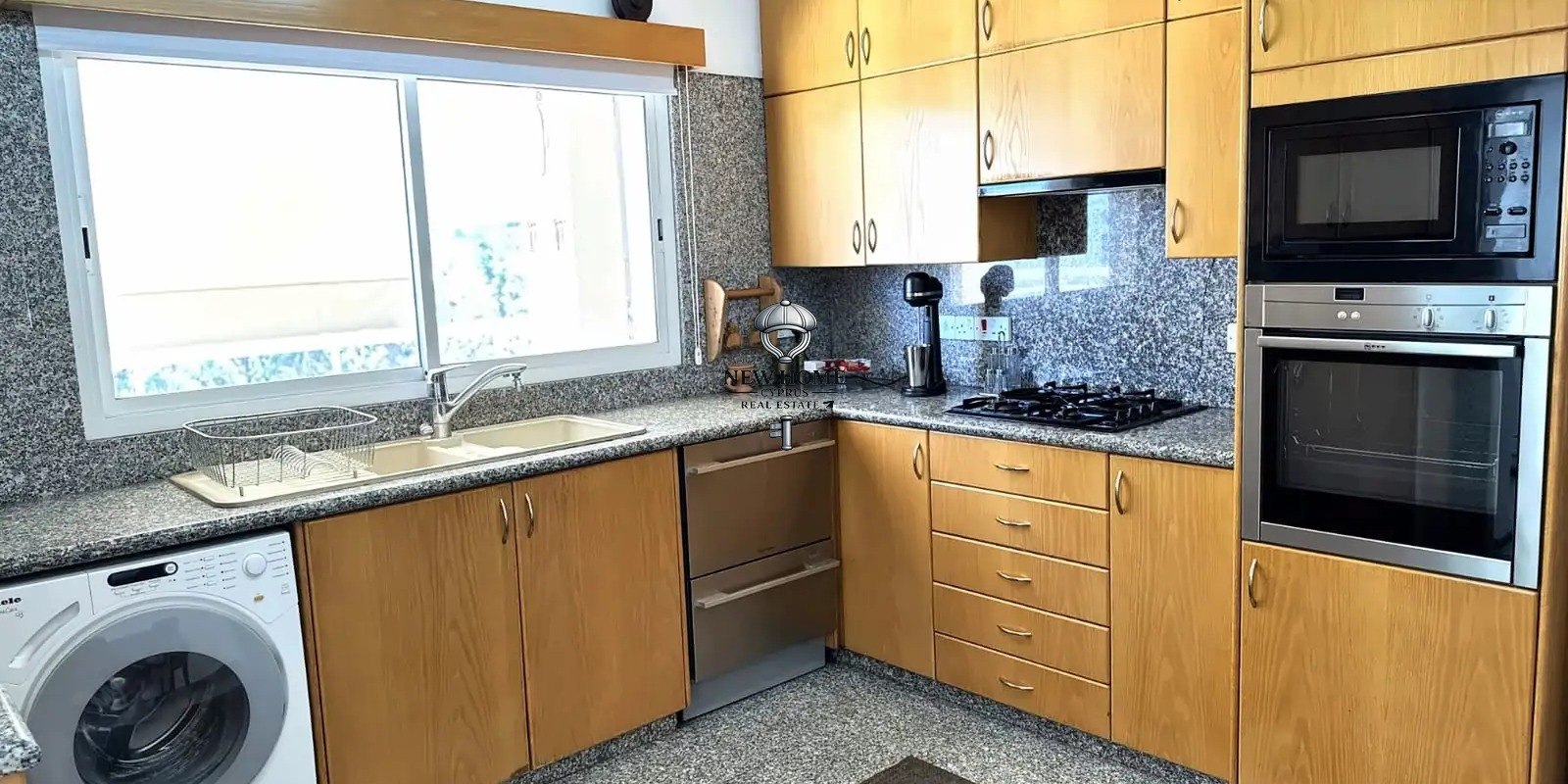 Penthouse, 3 bedrooms — 8