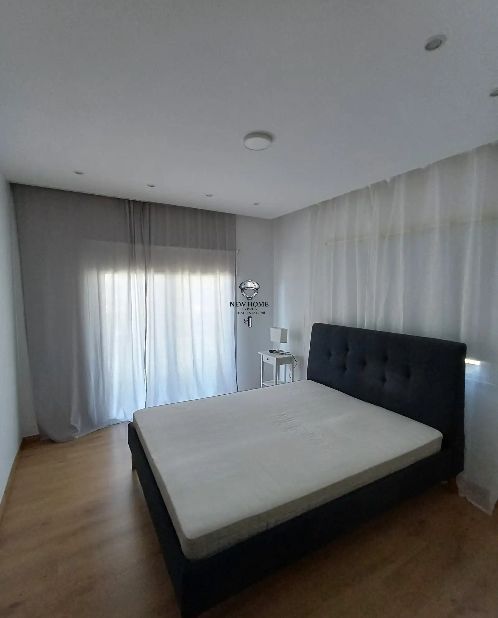 Apartment, 2 bedrooms — 4