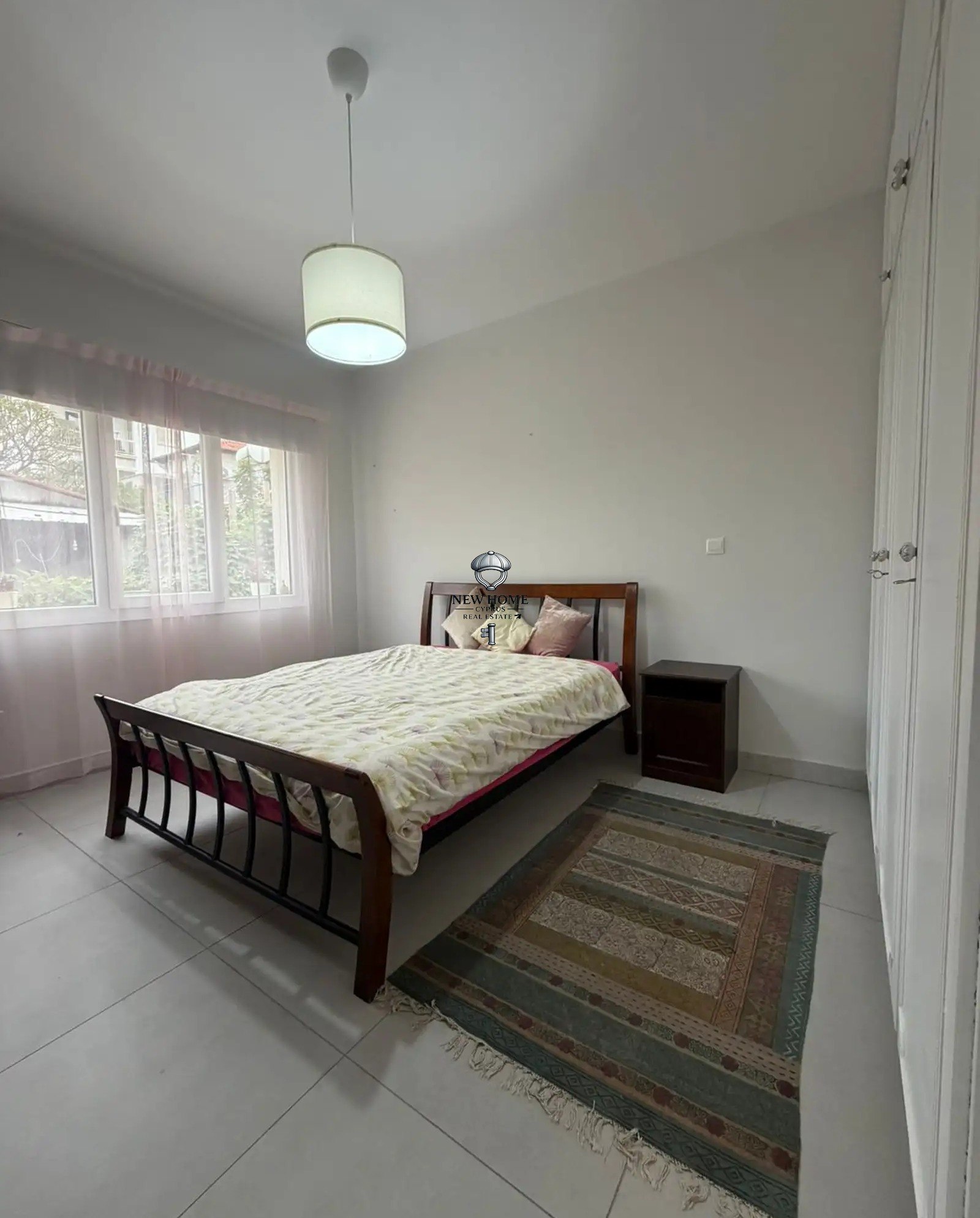 House, 2 bedrooms — 5
