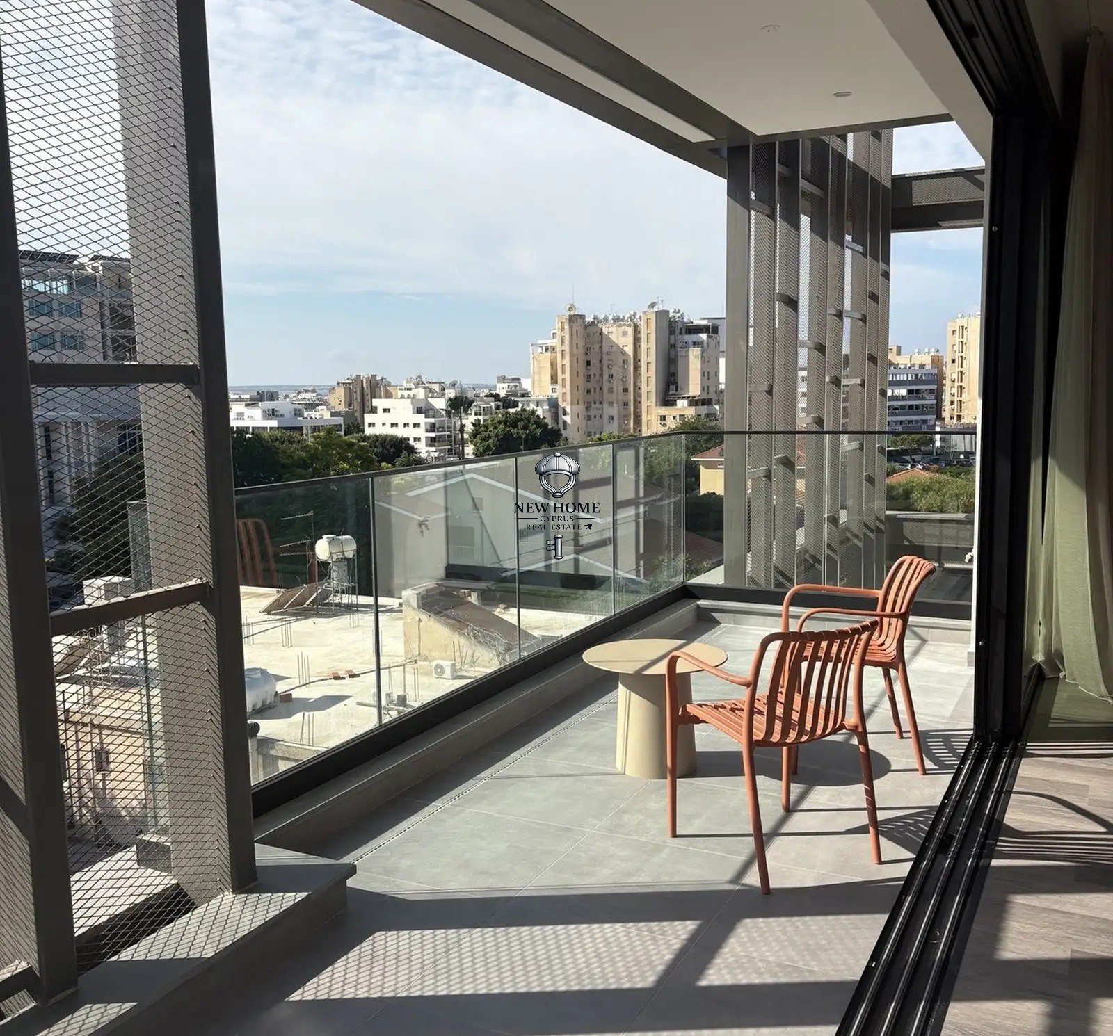 Apartment, 2 bedrooms — 4