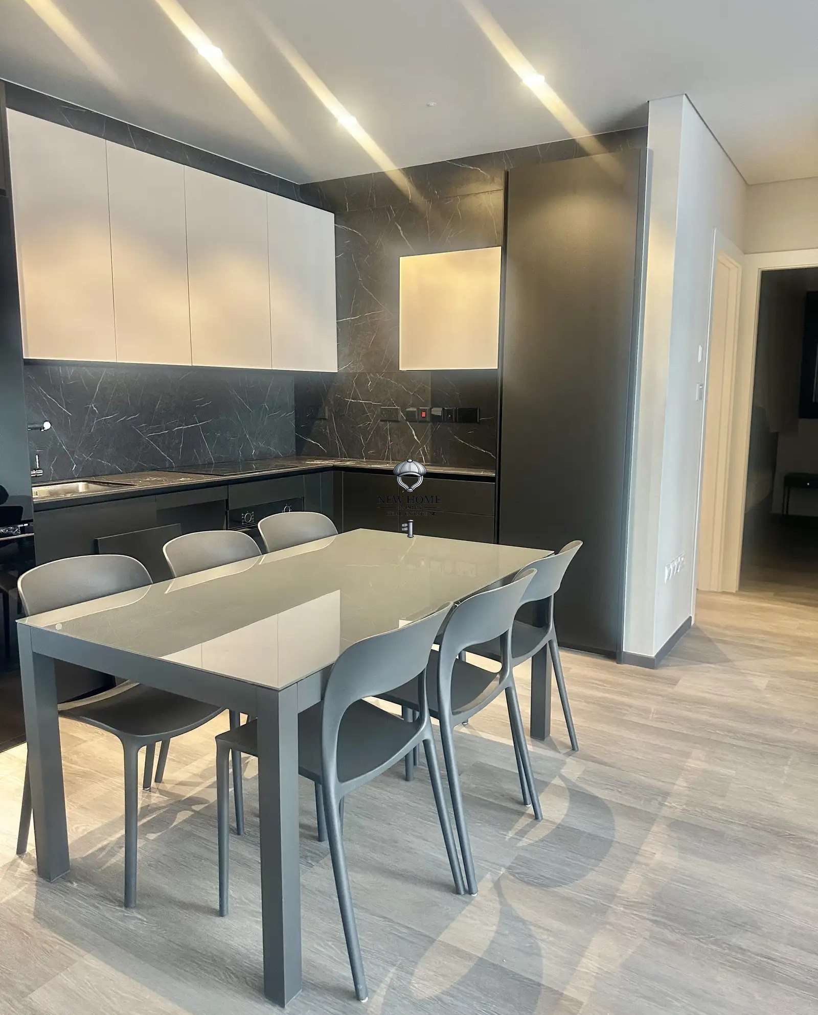 Apartment, 2 bedrooms — 8