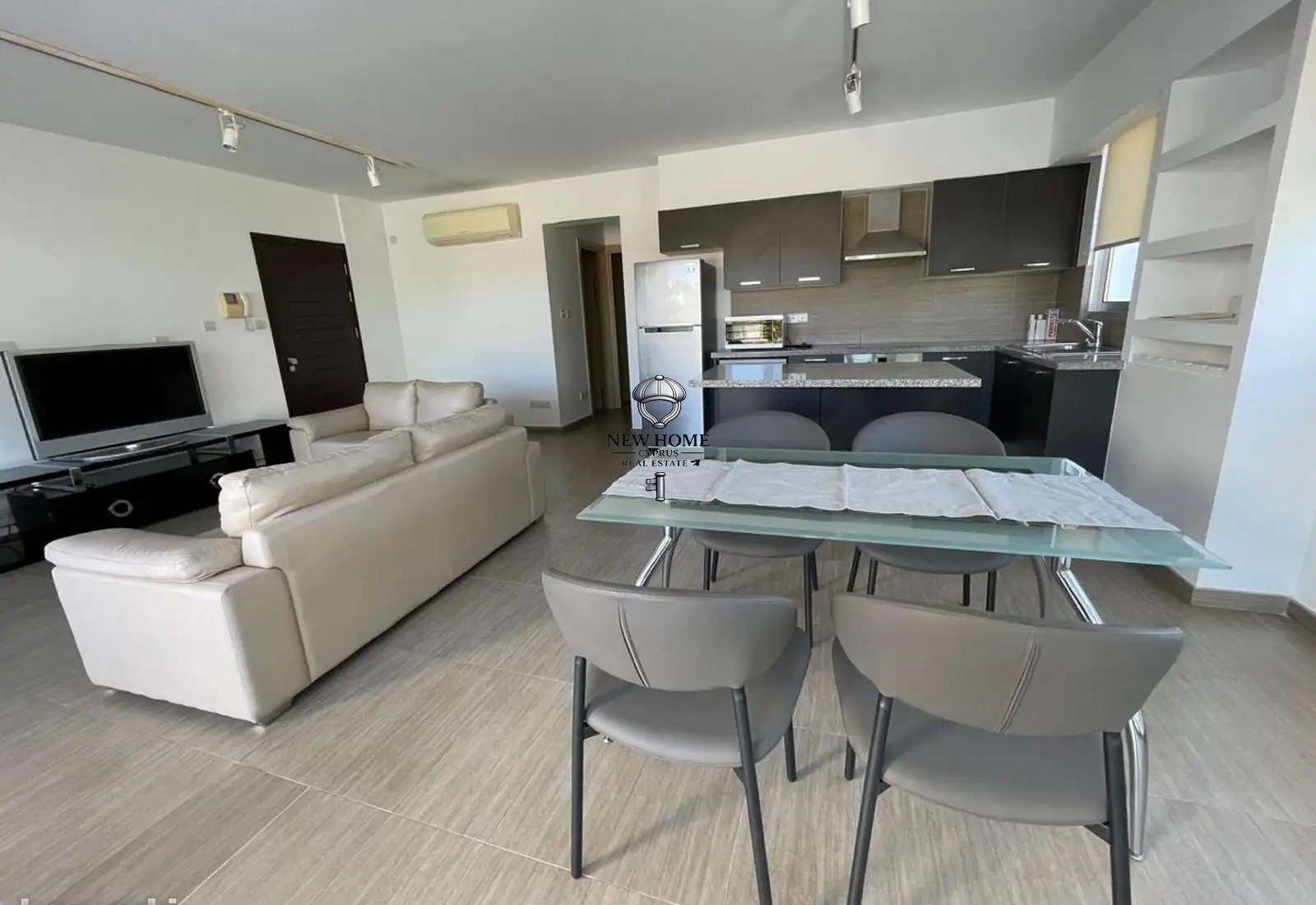Apartment, 2 bedrooms — 7