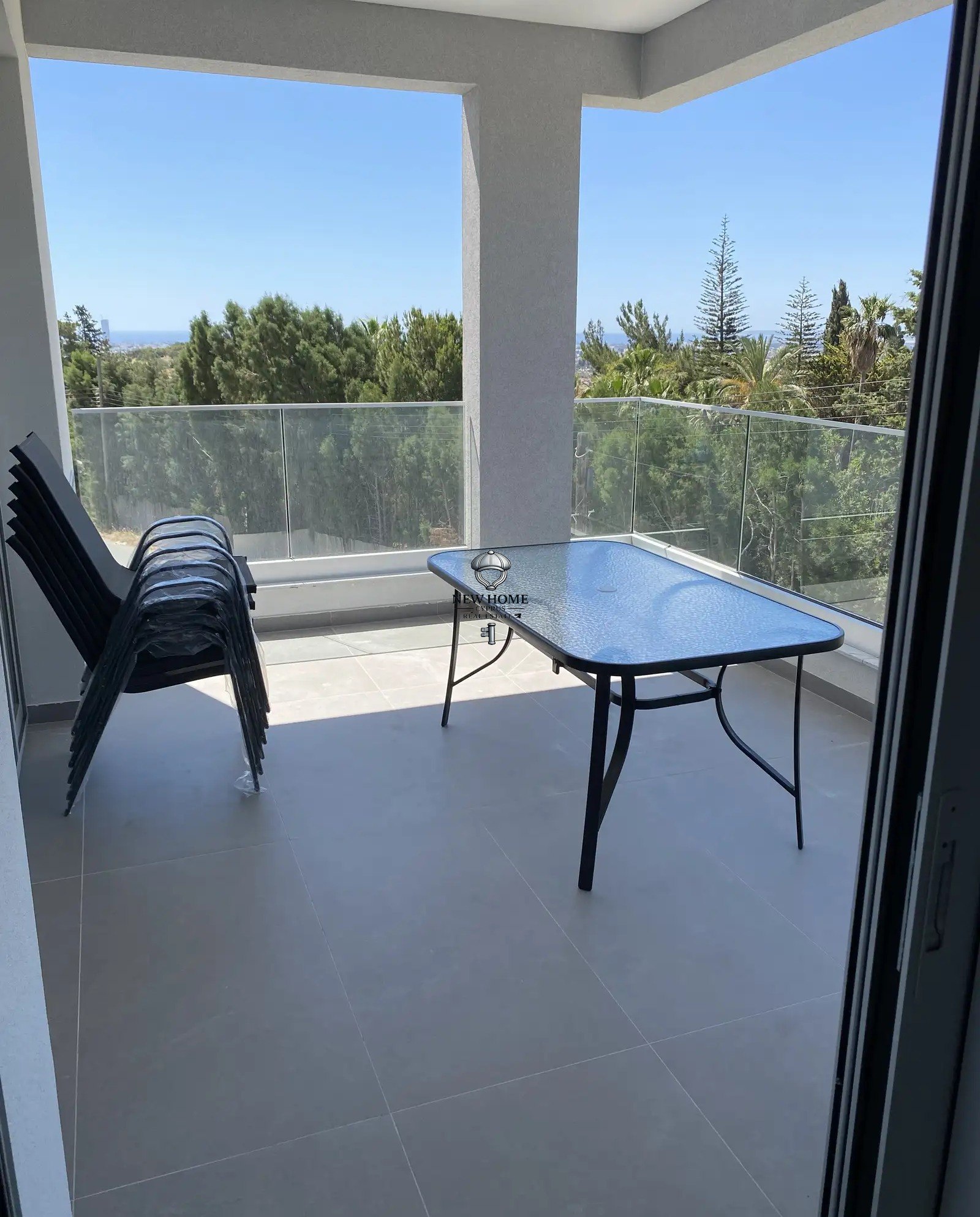 Apartment, 2 bedrooms — 6
