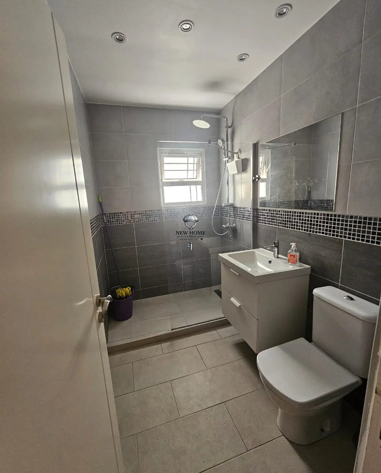 Apartment, 2 bedrooms — 5