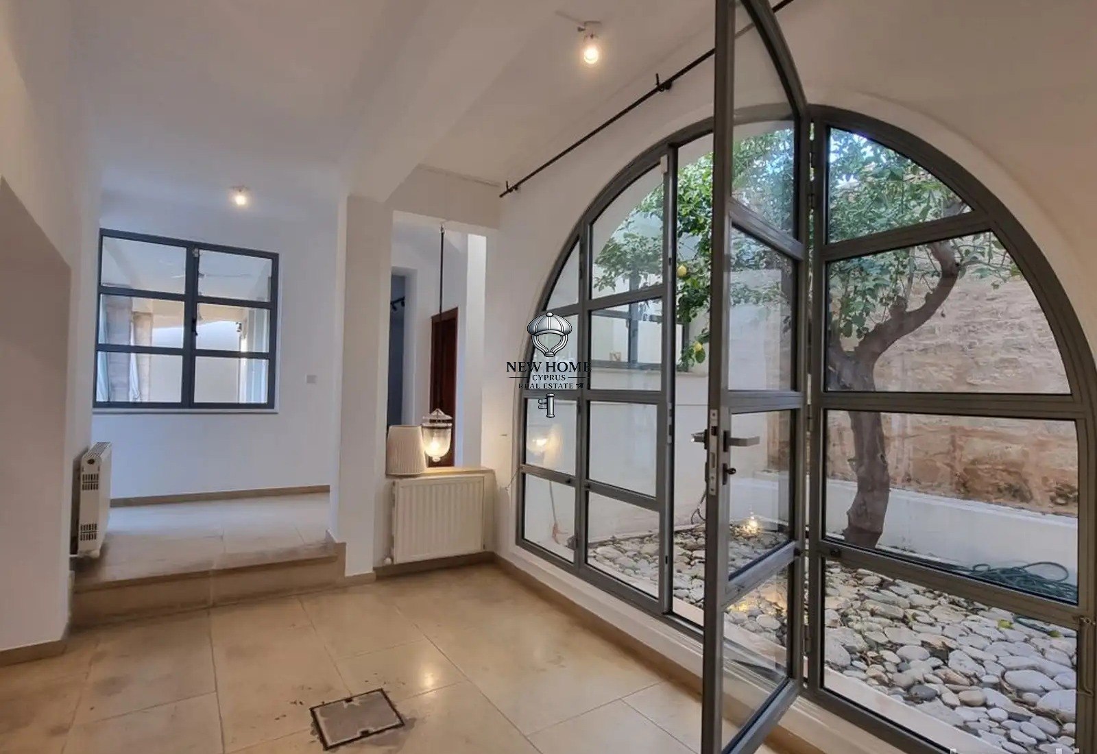 House, 2 bedrooms — 10