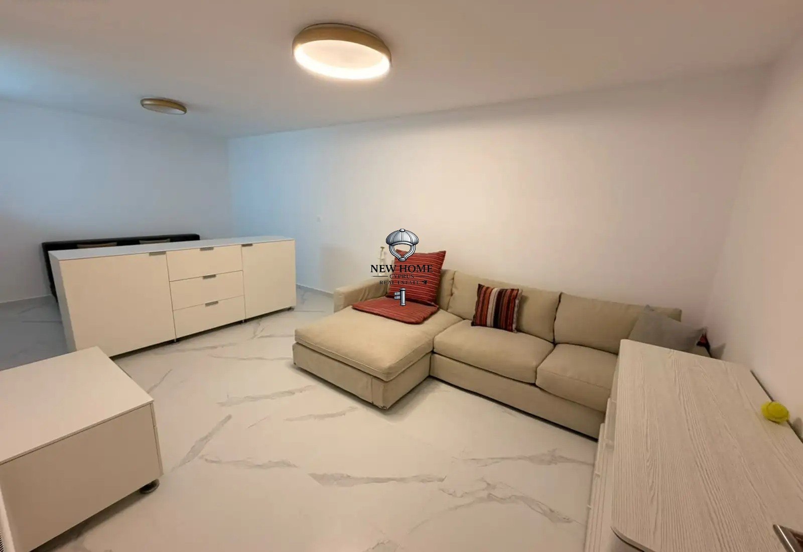 House, 4 bedrooms — 8