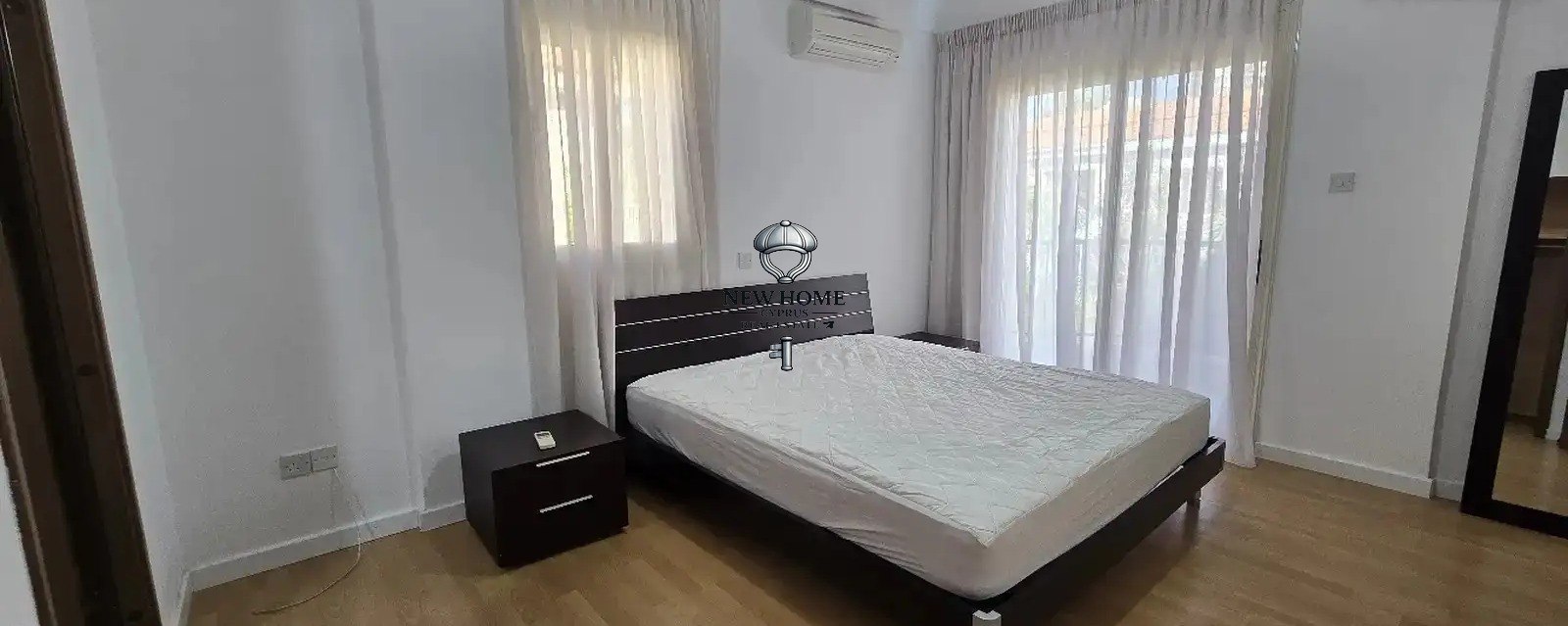 Villa, 4 bedrooms — 8