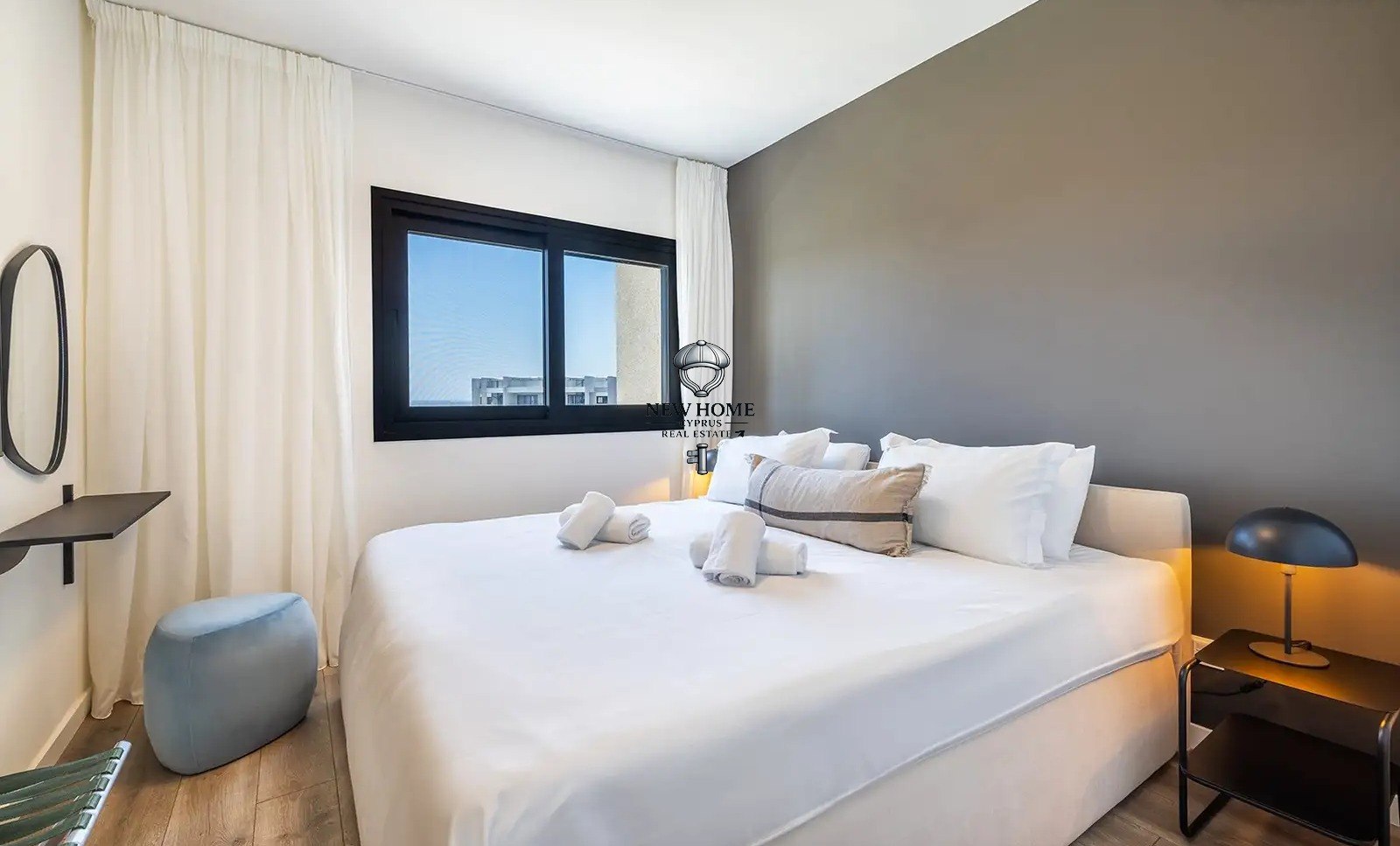 Penthouse, 1 bedroom — 2