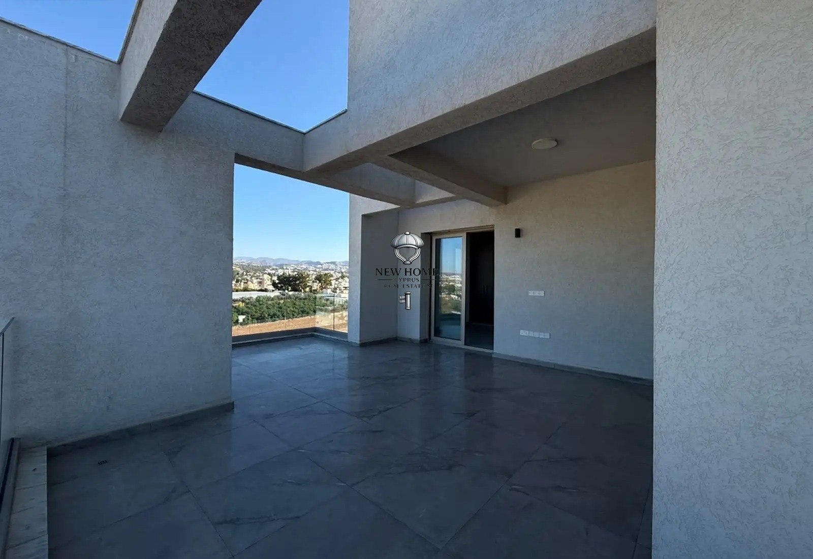 Penthouse, 2 bedrooms — 4