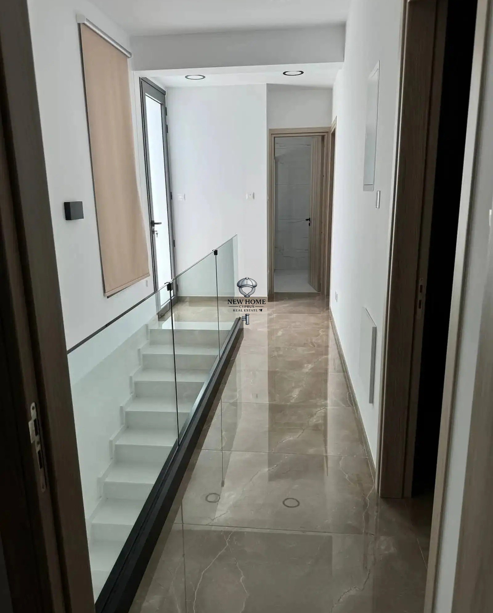 House, 3 bedrooms — 2