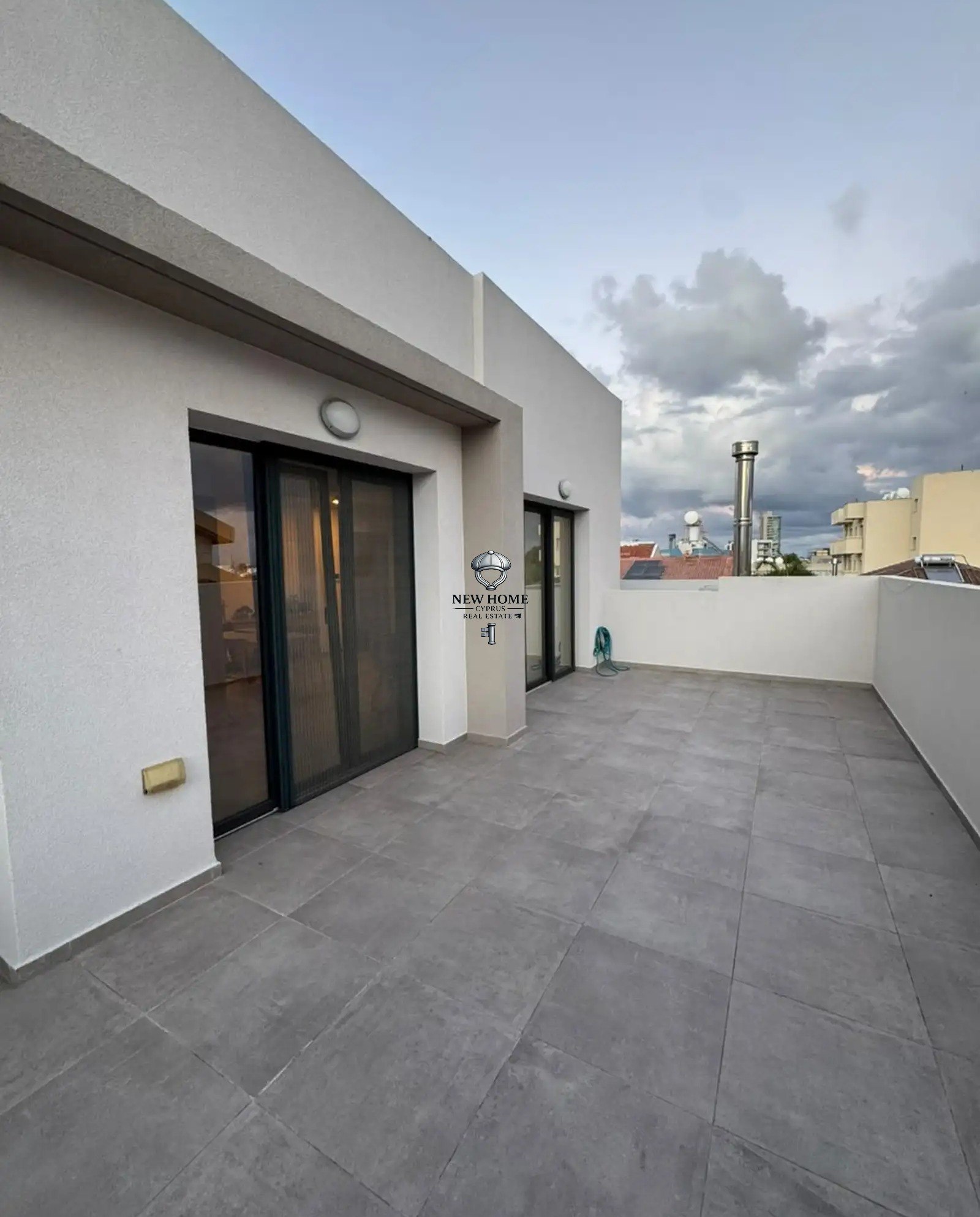 Penthouse, 1 bedroom — 2