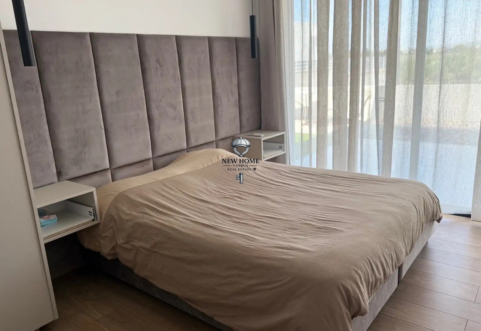 House, 2 bedrooms — 5