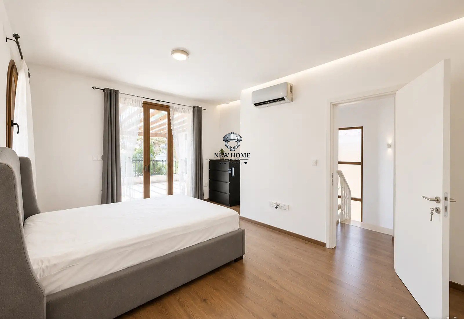 House, 4 bedrooms — 3