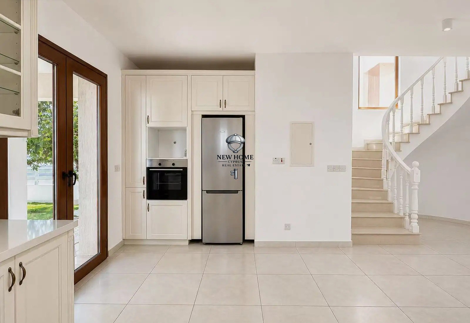 House, 4 bedrooms — 9