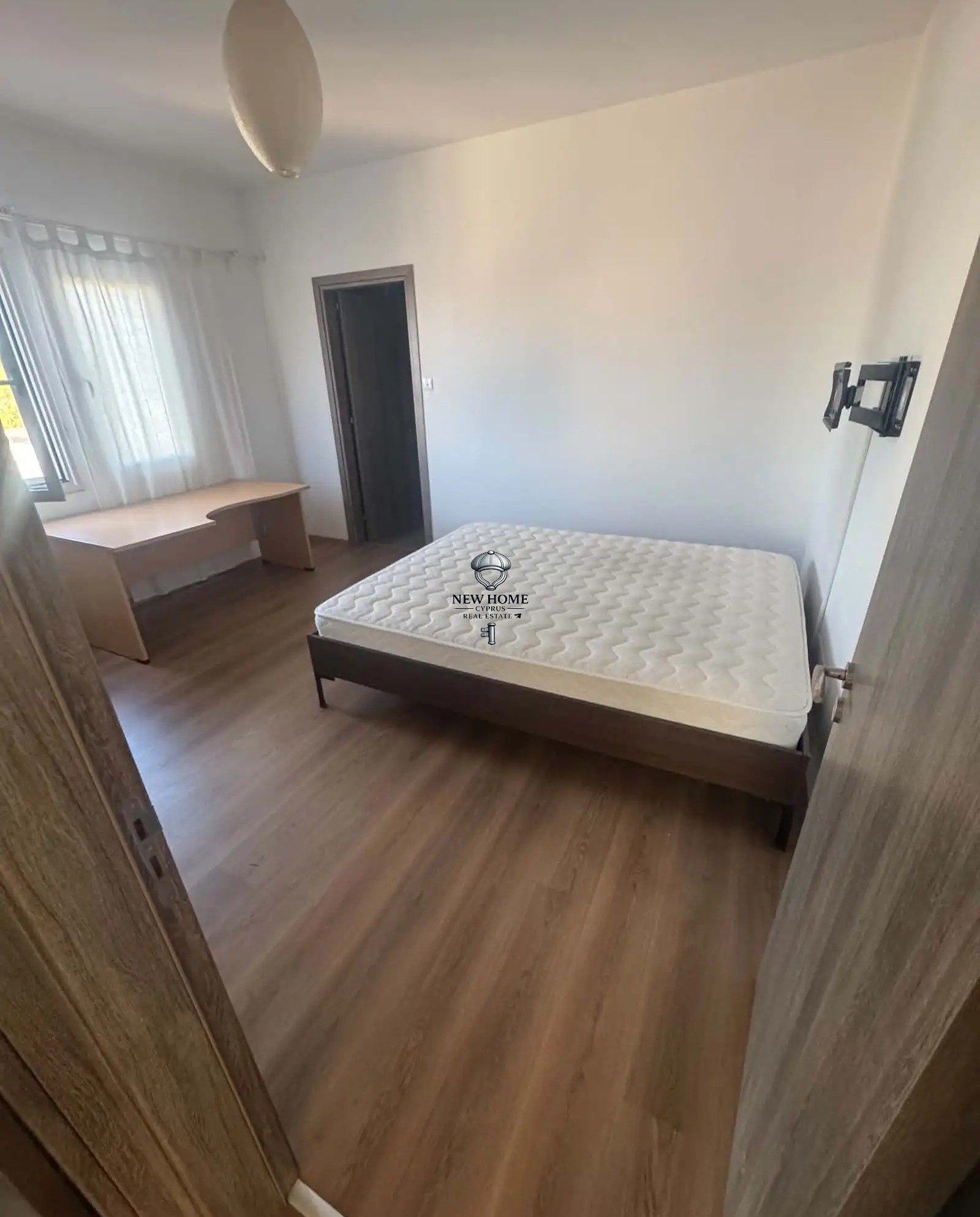 House, 2 bedrooms — 5