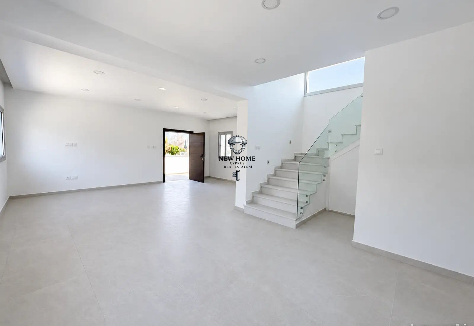 House, 3 bedrooms — 6