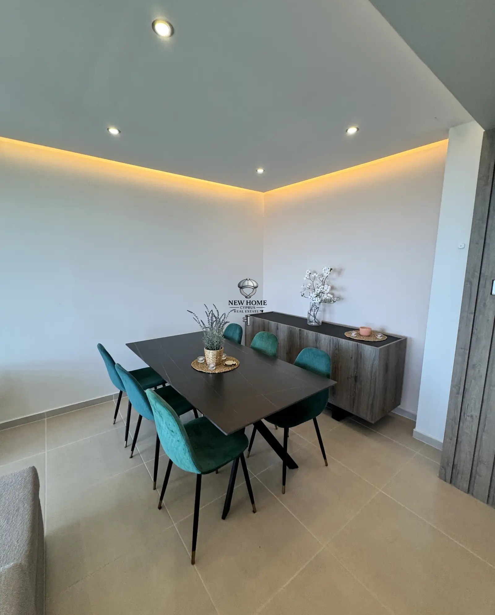 Apartment, 2 bedrooms — 4