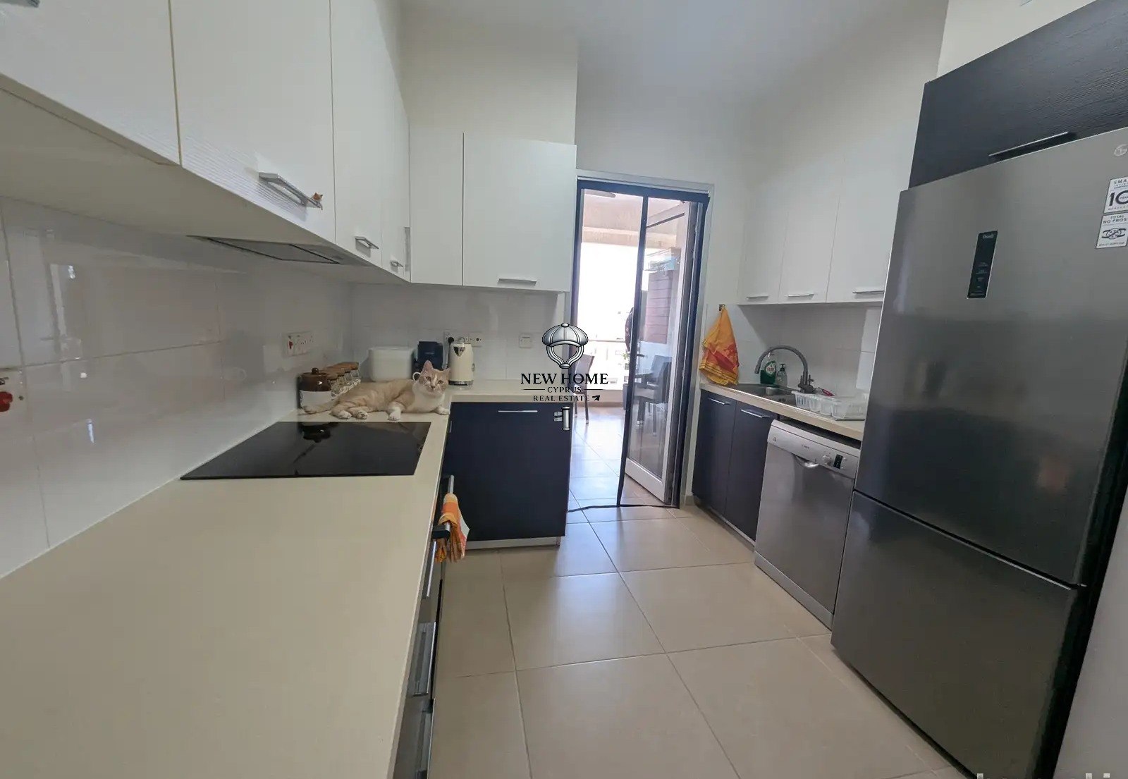 Apartment, 3 bedrooms — 2