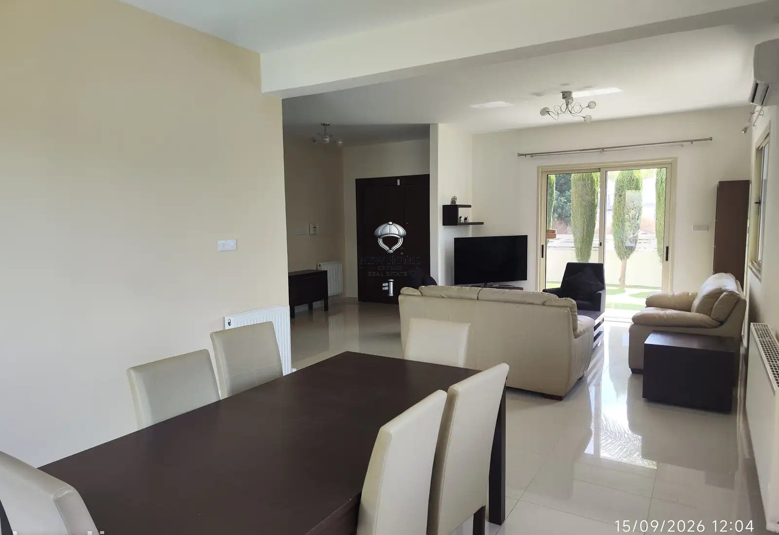 House, 4 bedrooms — 4