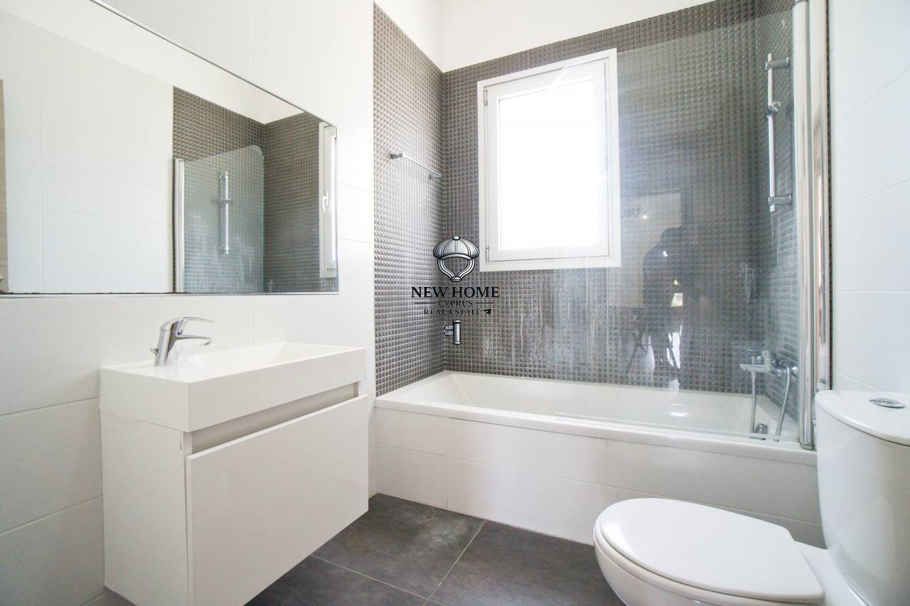 Apartment, 2 bedrooms — 4