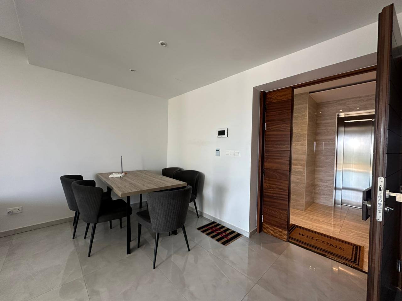 Apartment, 2 bedrooms — 6