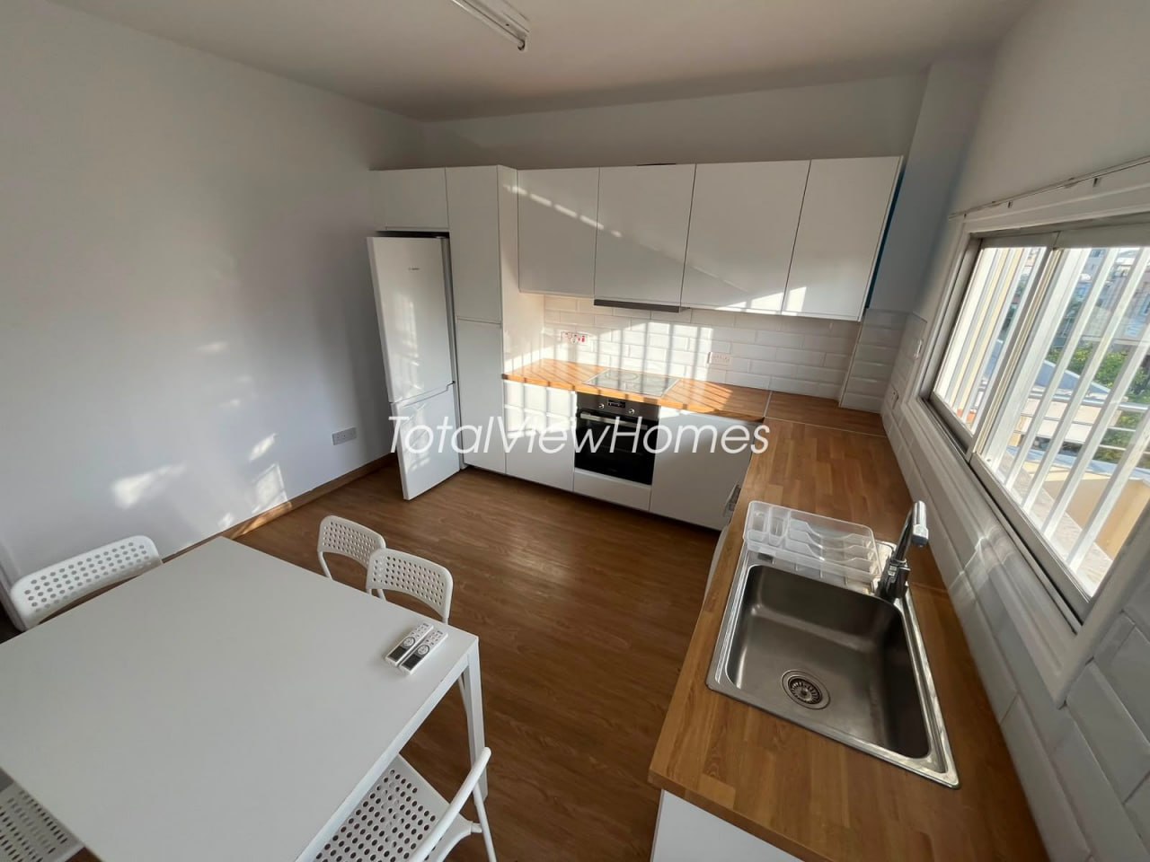 3-bedroom apartment in Agia Zoni, Limassol 4