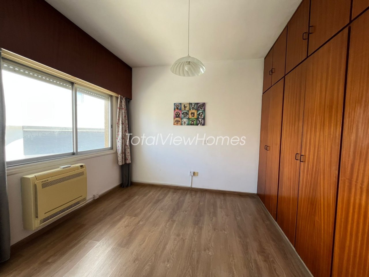 1-bedroom apartment in Agios Tychonas, Limassol 6